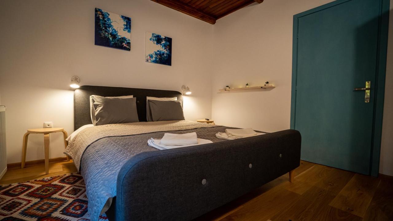 Family Treez Premium Apartments ポイアナ・ブラショフ エクステリア 写真